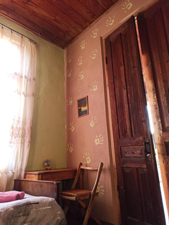 Cozy House Hotel Zugdidi Kültér fotó